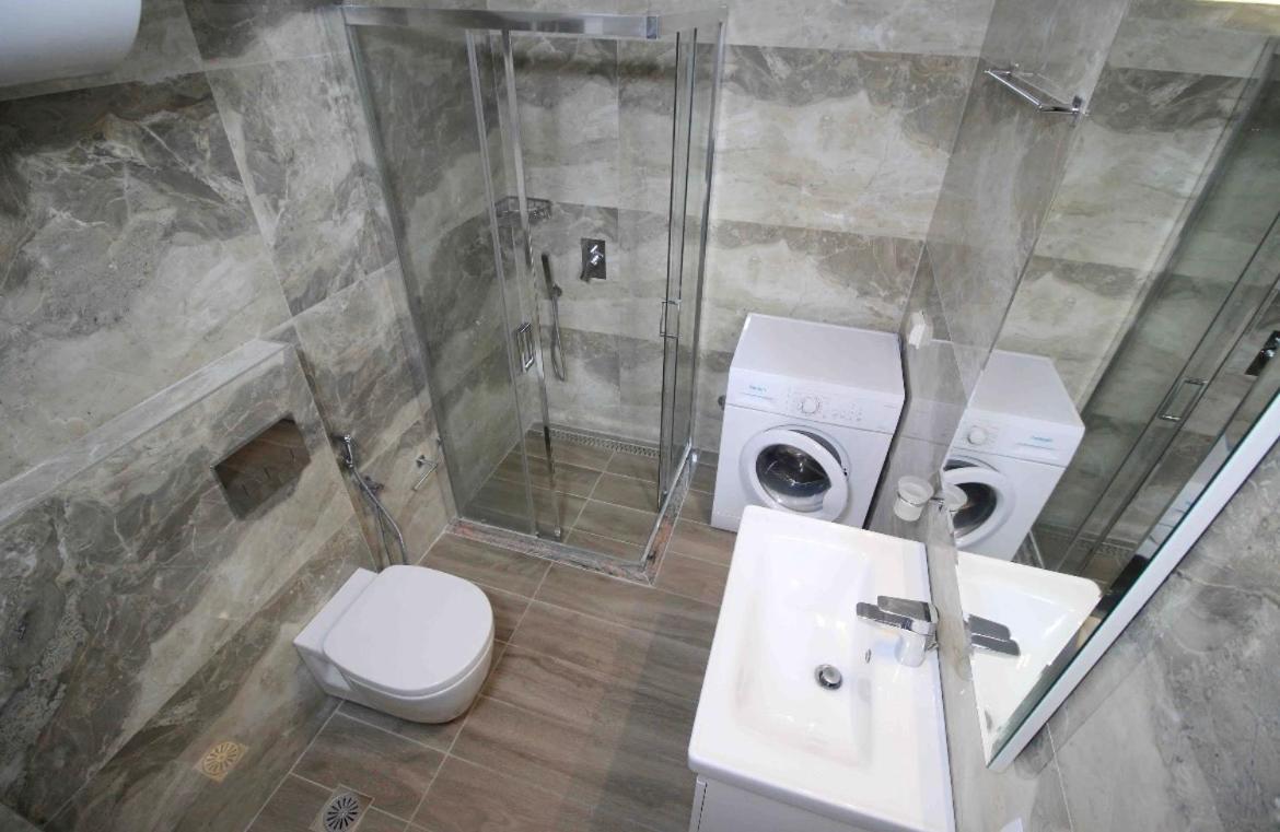 Ersid Apartaments In The Centre Sarandë Exterior foto